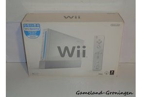 Nintendo Wii with Controller, Nunchuk & Wiring (Boxed, White)