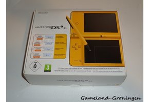 Nintendo DSi XL met Stylus & Oplader (Geel)