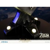 The Legend of Zelda - Breath of the Wild Hylian Shield Collector's Edition PVC Statue 29 cm