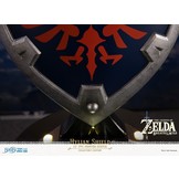 The Legend of Zelda - Breath of the Wild Hylian Shield Collector's Edition PVC Statue 29 cm