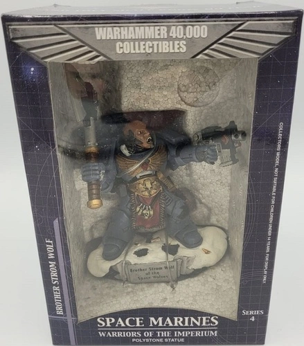 Warhammer 40,000 Space Marines - Brother Strom Wolf Polystone Statue