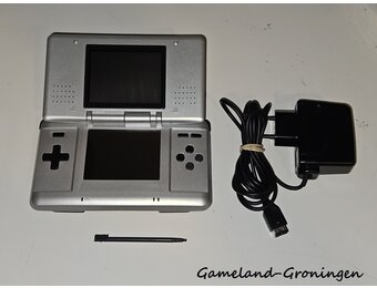 Nintendo DS Phat with Stylus & Charger (Silver)