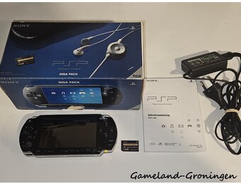 PSP Phat 1004 Giga Pack (Boxed)