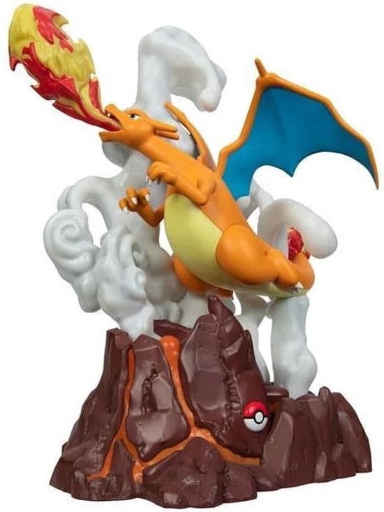 Pokémon - Deluxe Collector Action Figure Charizard 39 cm