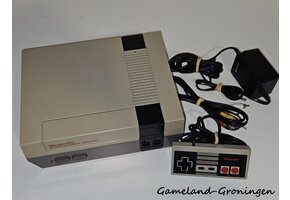 Nintendo NES met Controller & Bedrading