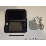Nintendo 3DS XL met Stylus & Oplader (Zwart/Rood)