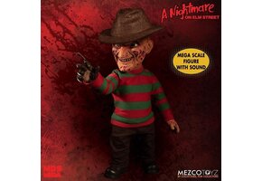 A Nightmare on Elm Street - Mega Scale Freddy Kreuger Talking Action Figure