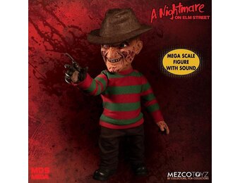 A Nightmare on Elm Street - Mega Scale Freddy Kreuger Talking Action Figure