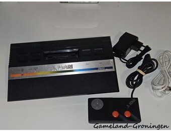 Atari 2600 Junior with Controller & Wiring
