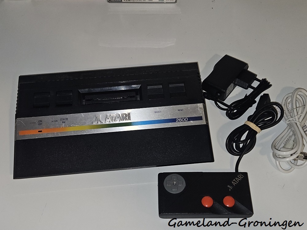 Atari 2600 Junior with Controller & Wiring