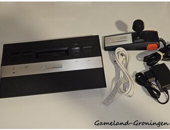 Atari 2600 Junior met Controller & Bedrading