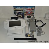 Wii U Console 8GB Premium + Nintendo Land + Wii Party U + Wii Remote Plus