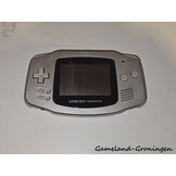 Gameboy Advance (Silver)