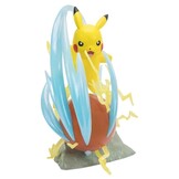 Pokémon - Deluxe Collector Action Figure Pikachu 33 cm
