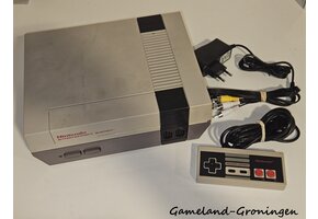 Nintendo NES met Controller & Bedrading