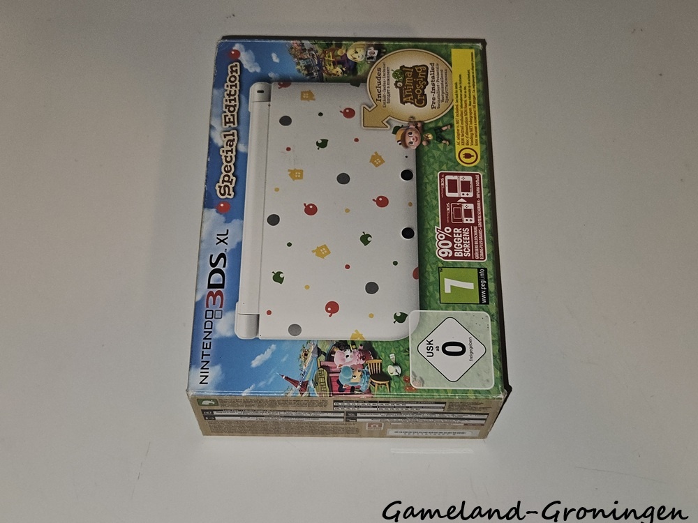 Nintendo 3DS XL Console Animal Crossing Limited Edition + Animal Crossing: New Leaf (Boxed)