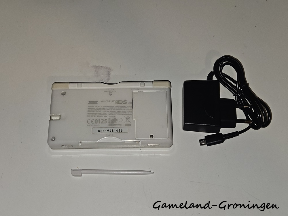 Nintendo DS Lite with Stylus & Charger (White)
