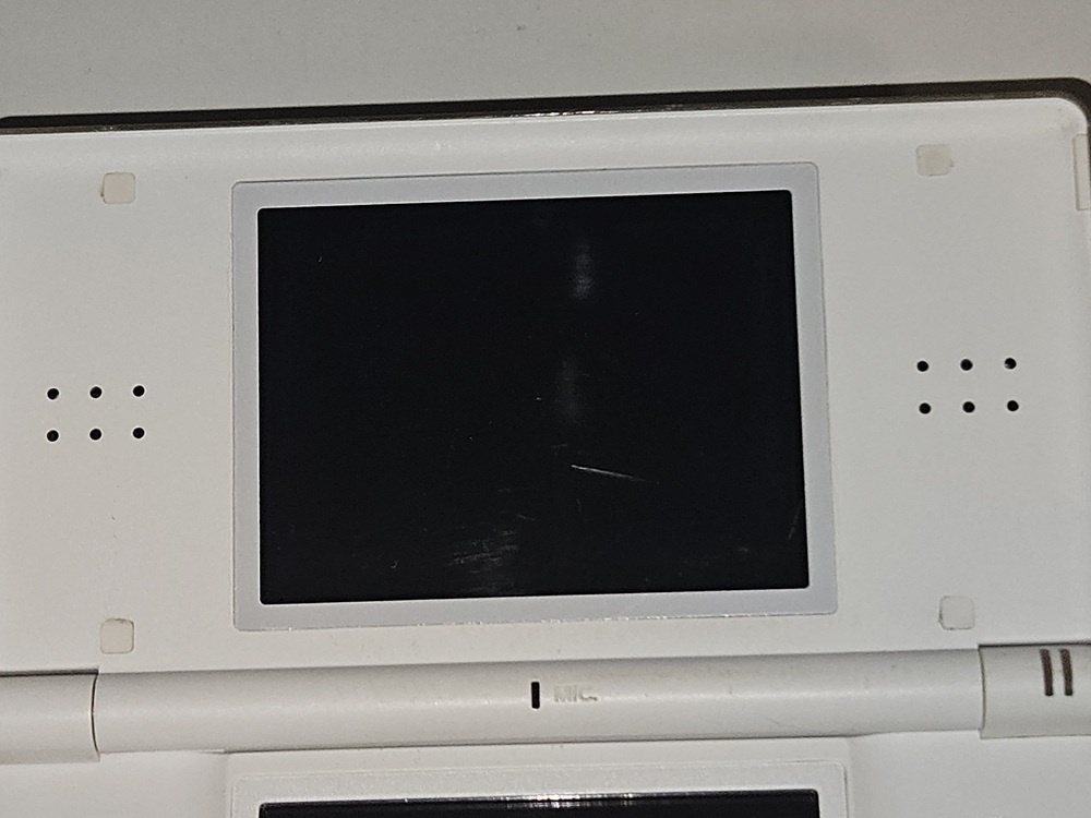 Nintendo DS Lite with Stylus & Charger (White)