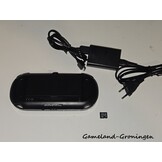 PS Vita PCH-1004 met Memorystick & Oplader