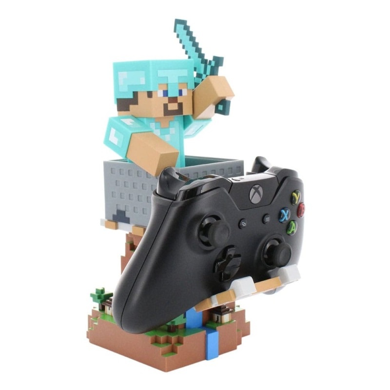Minecraft - Steve in Diamond Armor Cable Guy 20 cm