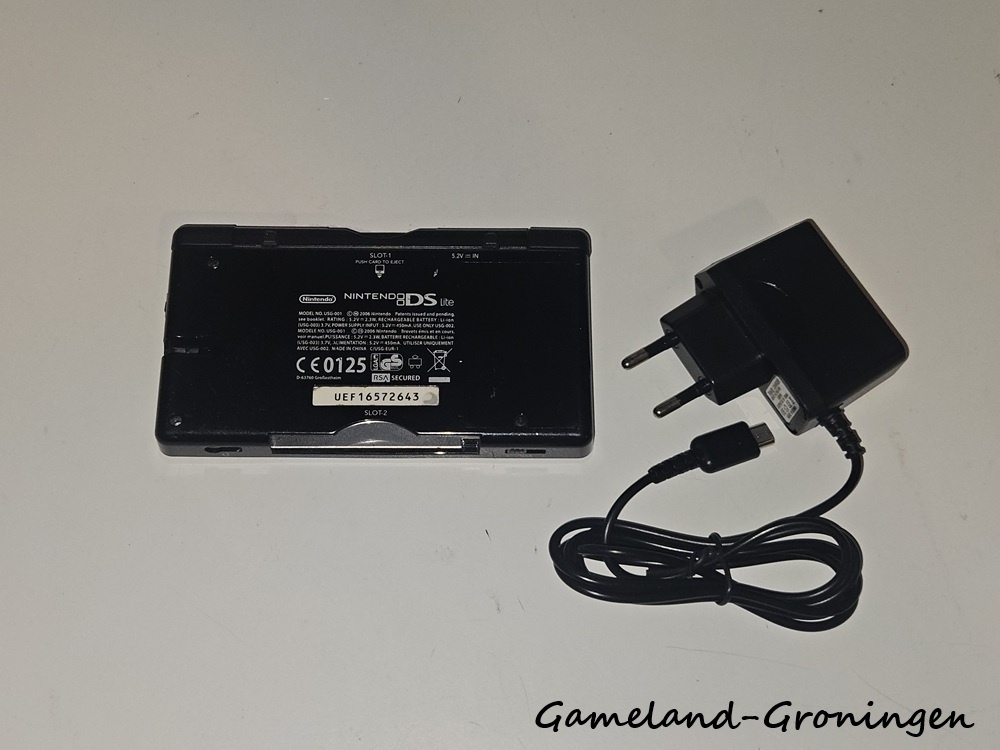 Gameboy Macro with Charger