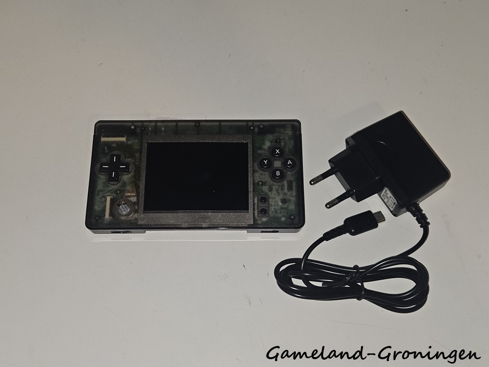 Gameboy Macro with Charger
