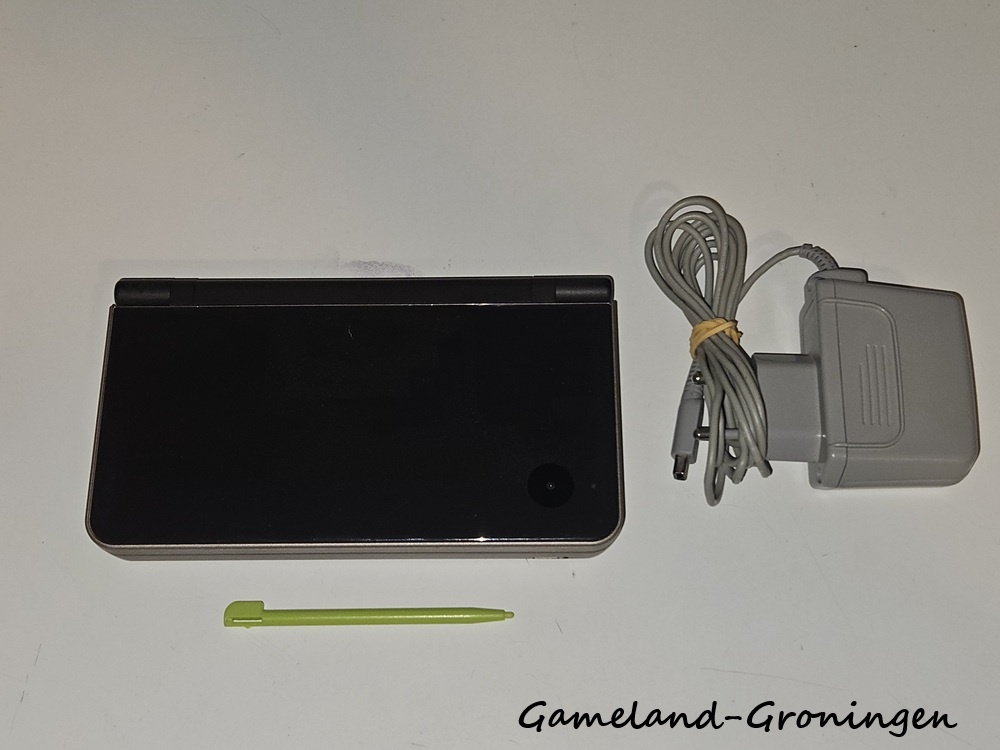 Nintendo DSi XL met Stylus & Oplader (Donker Bruin)