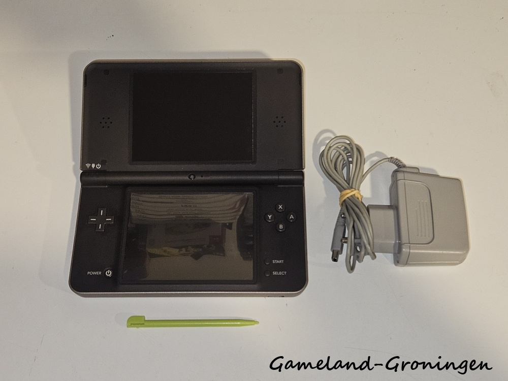 Nintendo DSi XL met Stylus & Oplader (Donker Bruin)