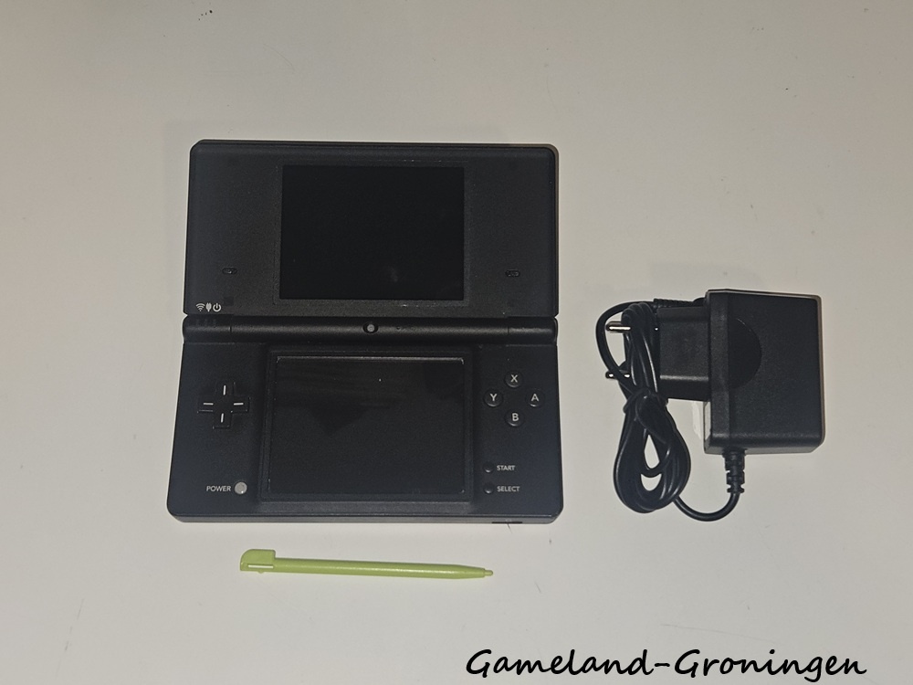 Nintendo DSi with Stylus & Charger (Black)