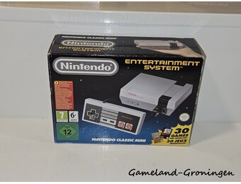 Nintendo Classic Mini: NES (Boxed)