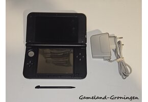 Nintendo 3DS XL with Stylus & Charger (Silver)