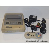 Super Nintendo with Controller & Wiring (Discolored)