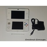 New Nintendo 3DS with Stylus & Charger (White)
