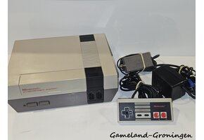 Nintendo NES met Controller & Bedrading
