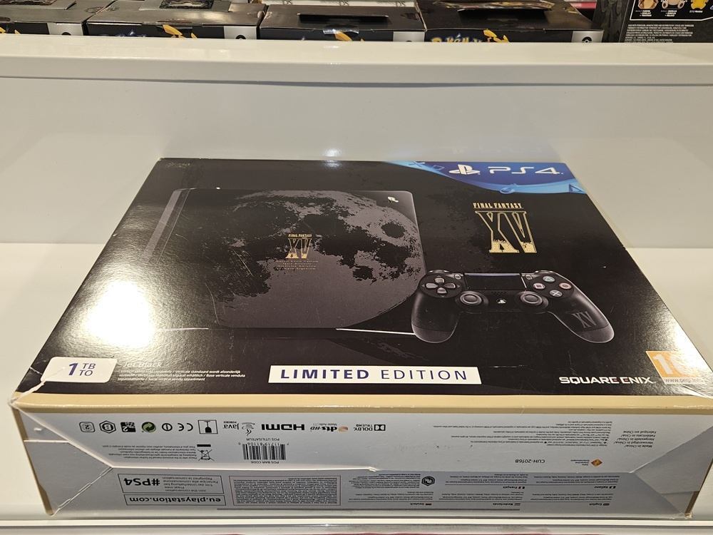 PlayStation 4 Slim 1TB Final Fantasy XV Pack met Controller & Bedrading
