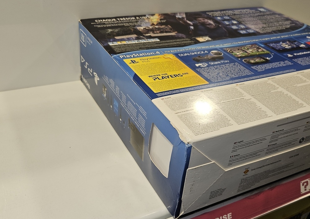 PlayStation 4 1TB met Controller, Uncharted 4 & Bedrading (Compleet)