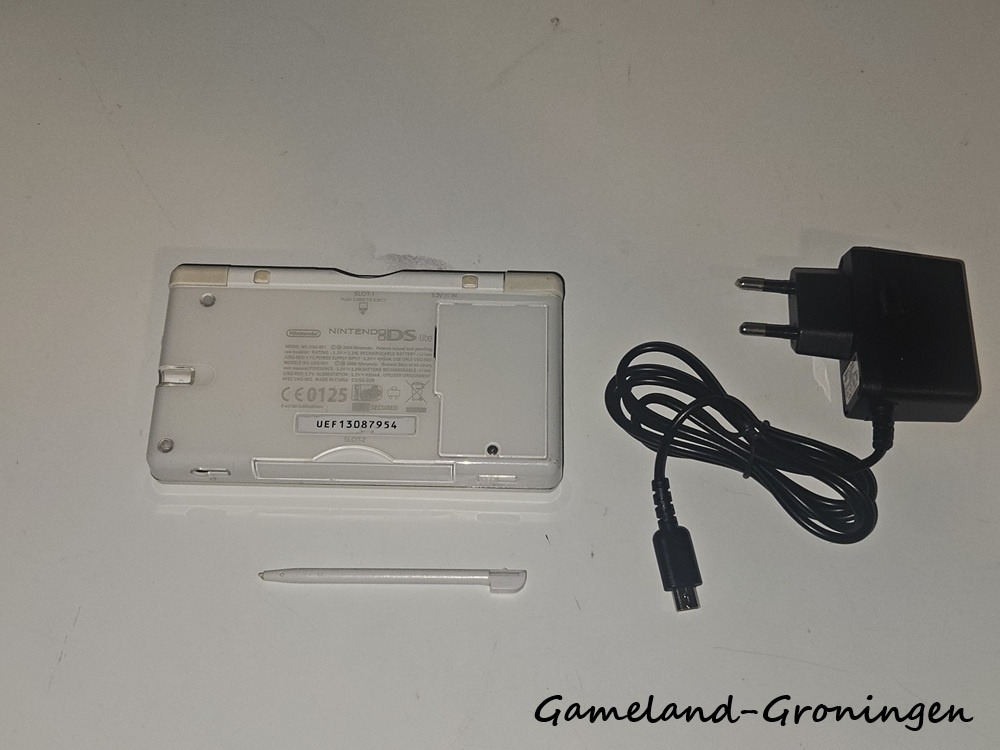 Nintendo DS Lite with Stylus & Charger (White)