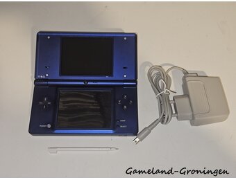 Nintendo DSi with Stylus & Charger (Metallic Blue)