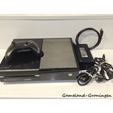 Xbox One 500GB with Controller & Wiring