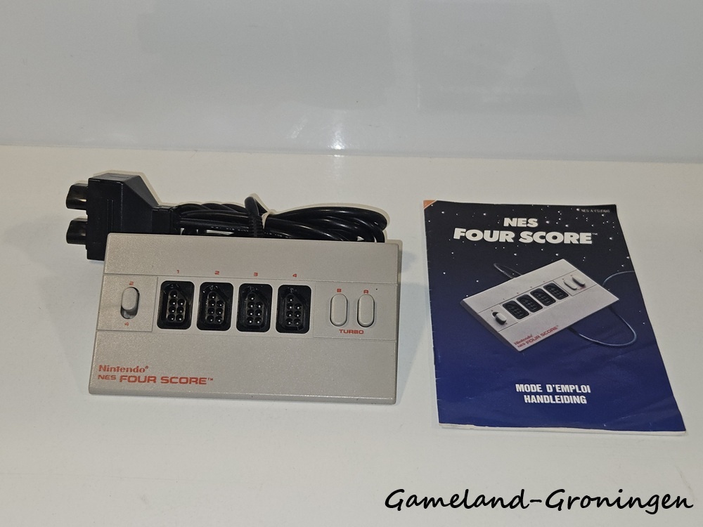 Four Score Nintendo NES (Complete)