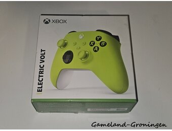 Xbox Series S/X Wireless Controller (Electric Volt)