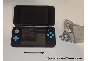 New Nintendo 2DS XL with Stylus & Charger (Black/Blue)