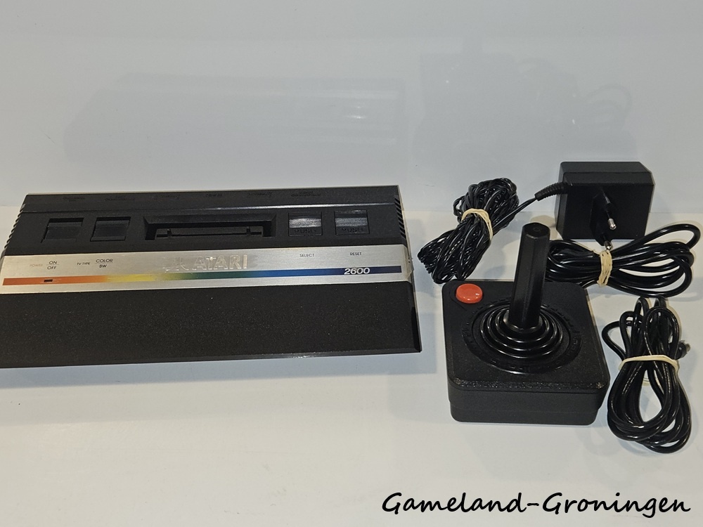 Atari 2600 Junior with Controller & Wiring