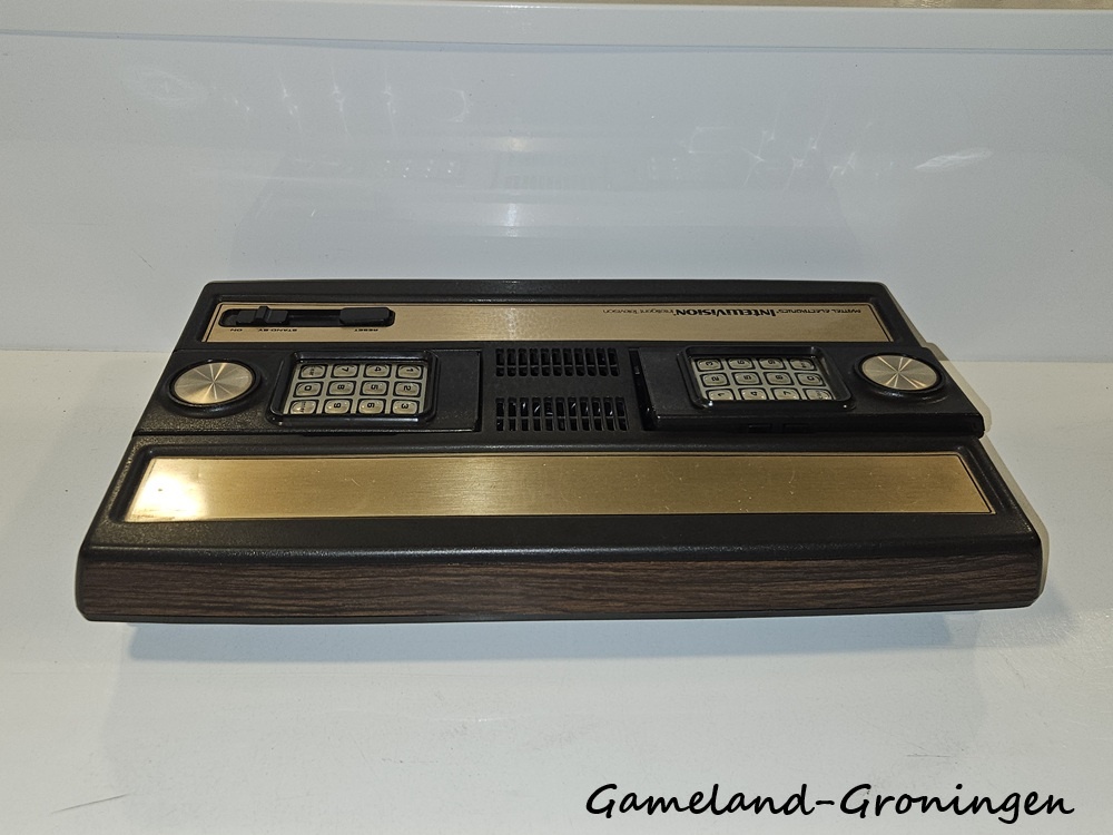 Intellivision met 2 Controllers & Bedrading