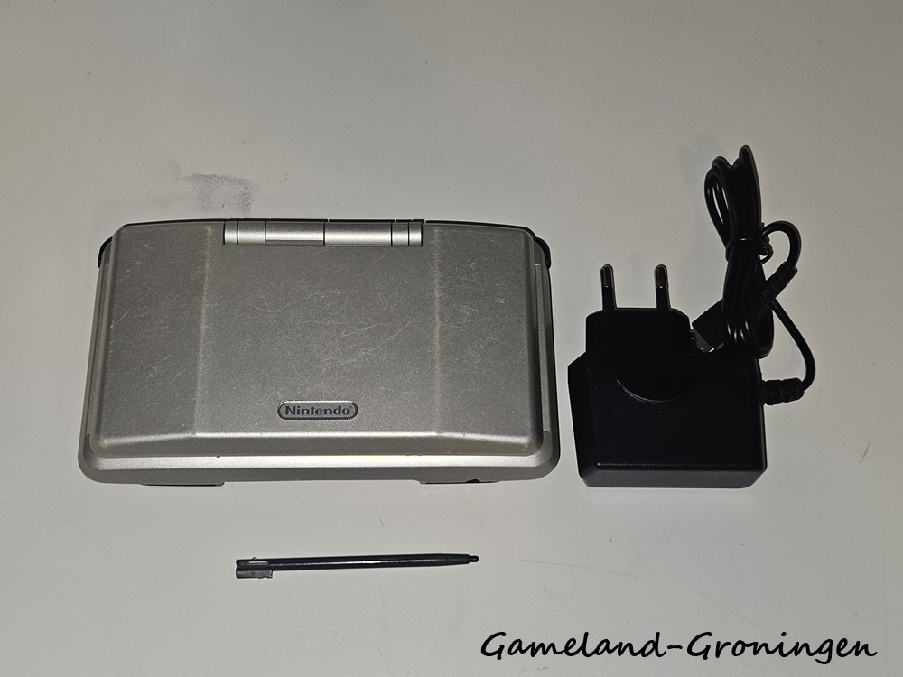 Nintendo DS Phat with Stylus & Charger (Silver)