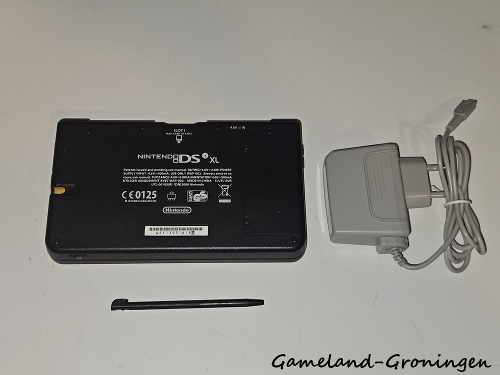 Nintendo DSi XL met Stylus & Oplader (Geel)