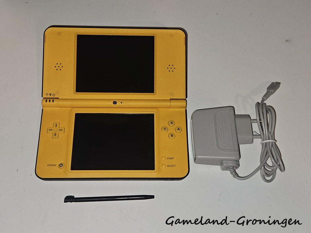 Nintendo DSi XL met Stylus & Oplader (Geel)