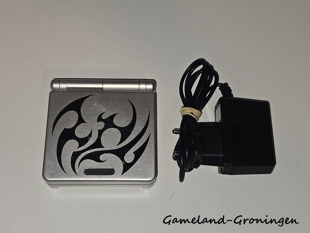 Gameboy Advance SP with Charger (Silver Tribal)