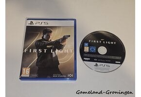 007 First Light (Compleet)