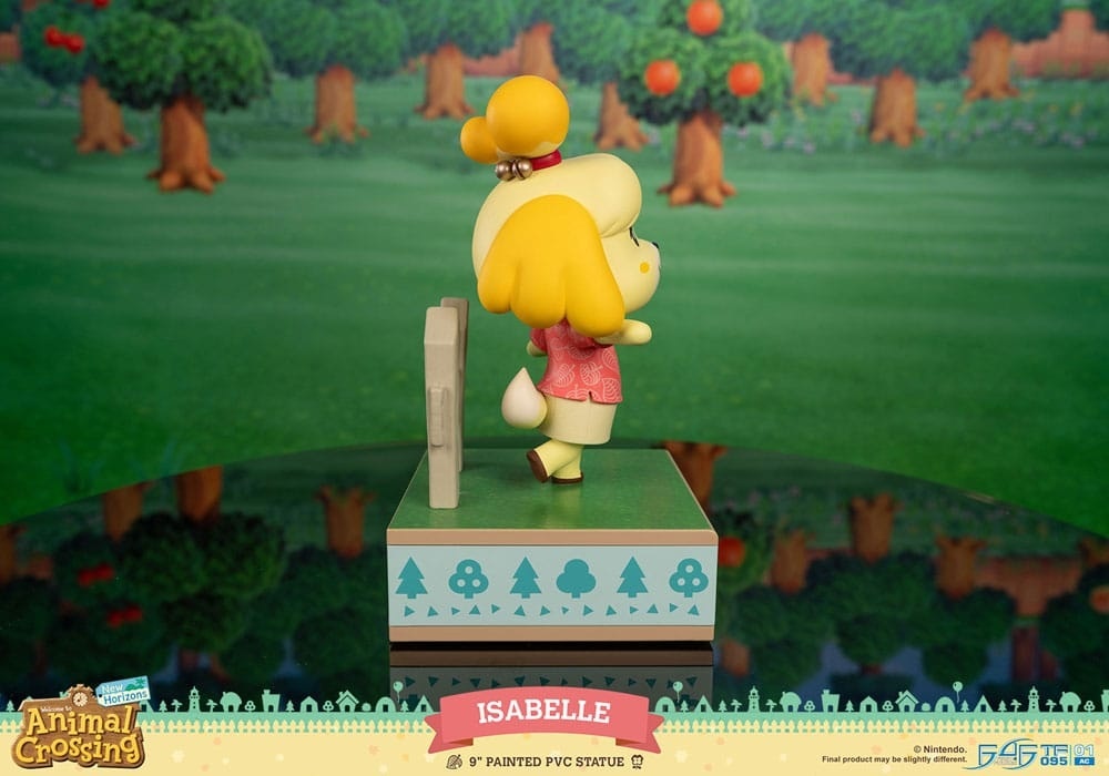 Animal Crossing New Horizons - Isabelle PVC Statue 25 cm